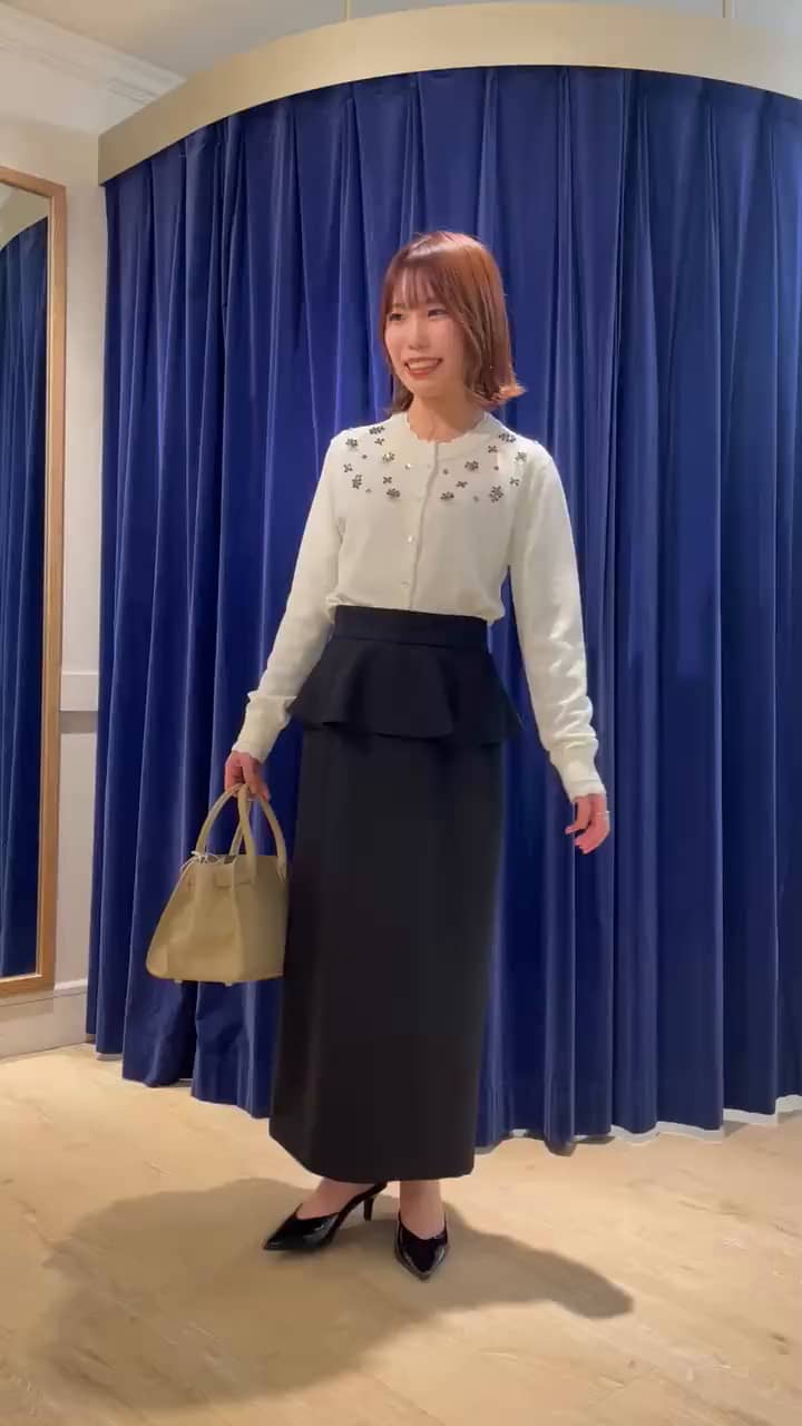 2025.12.27 ペプラムスカートコーデ🤍 サムネイル画像