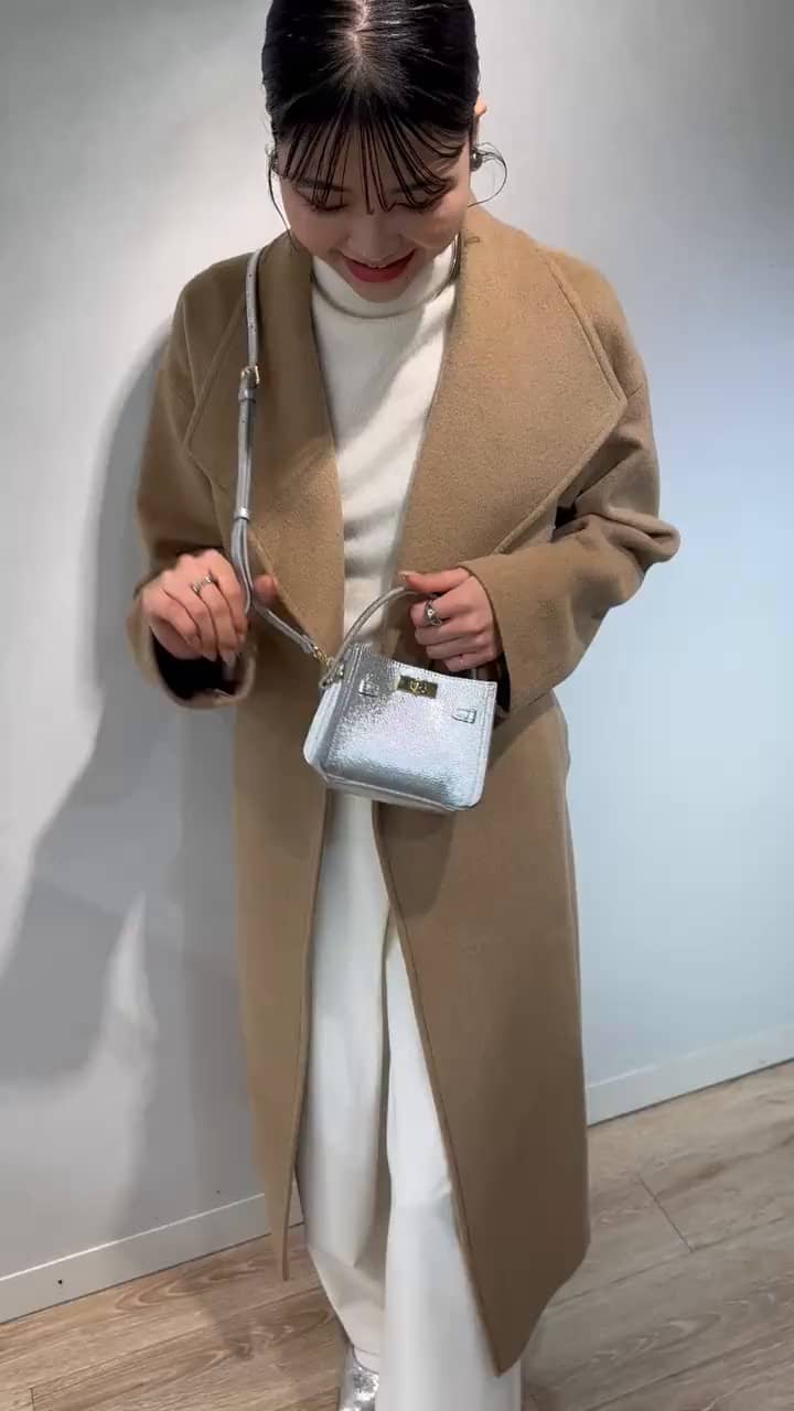 2025.11.20 今年は少し着丈を短くして登場！🤍🧥 サムネイル画像