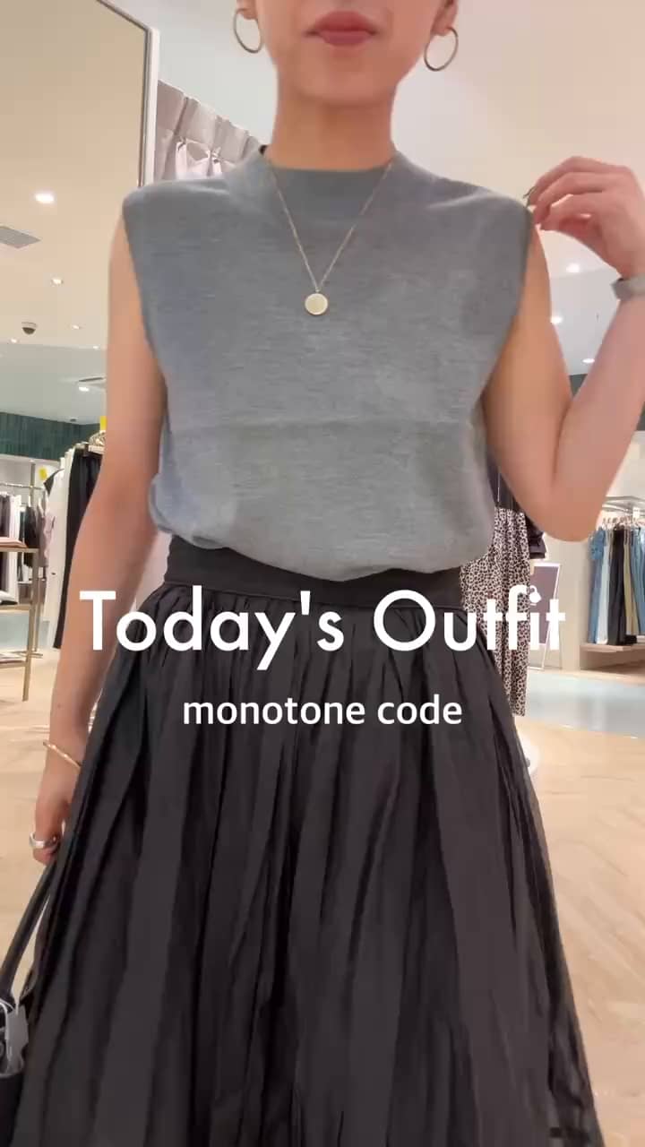 2025.08.16 MARILYN MOONスカートコーデ🩶 サムネイル画像