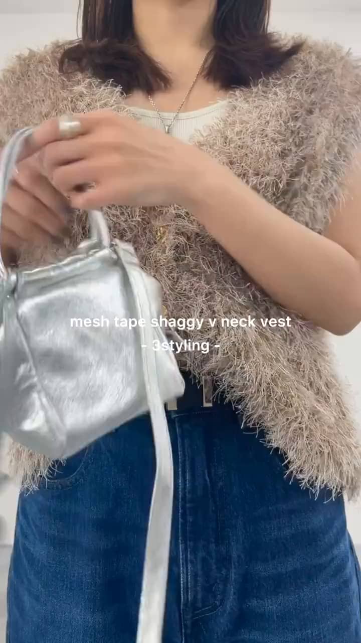 2025.01.27 シャギーベスト着回し3コーデ🤍 サムネイル画像