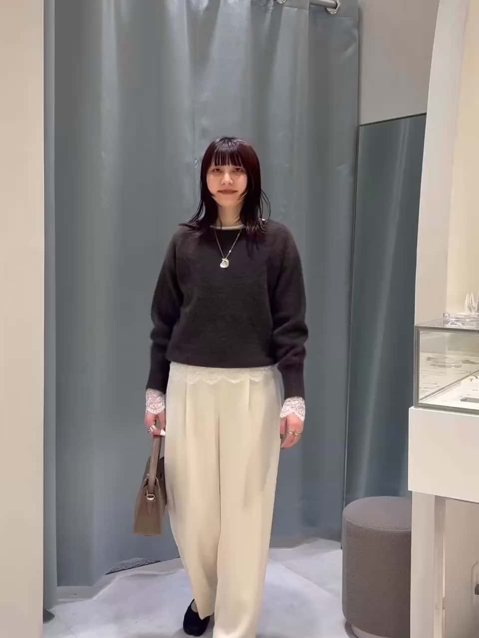 2025.11.09 ヘアリー2WAYプルオーバーニット サムネイル画像