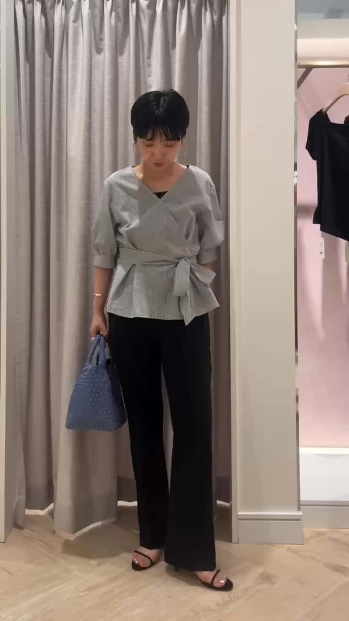 2026.06.25 サッカーペプラムブラウス👚 サムネイル画像