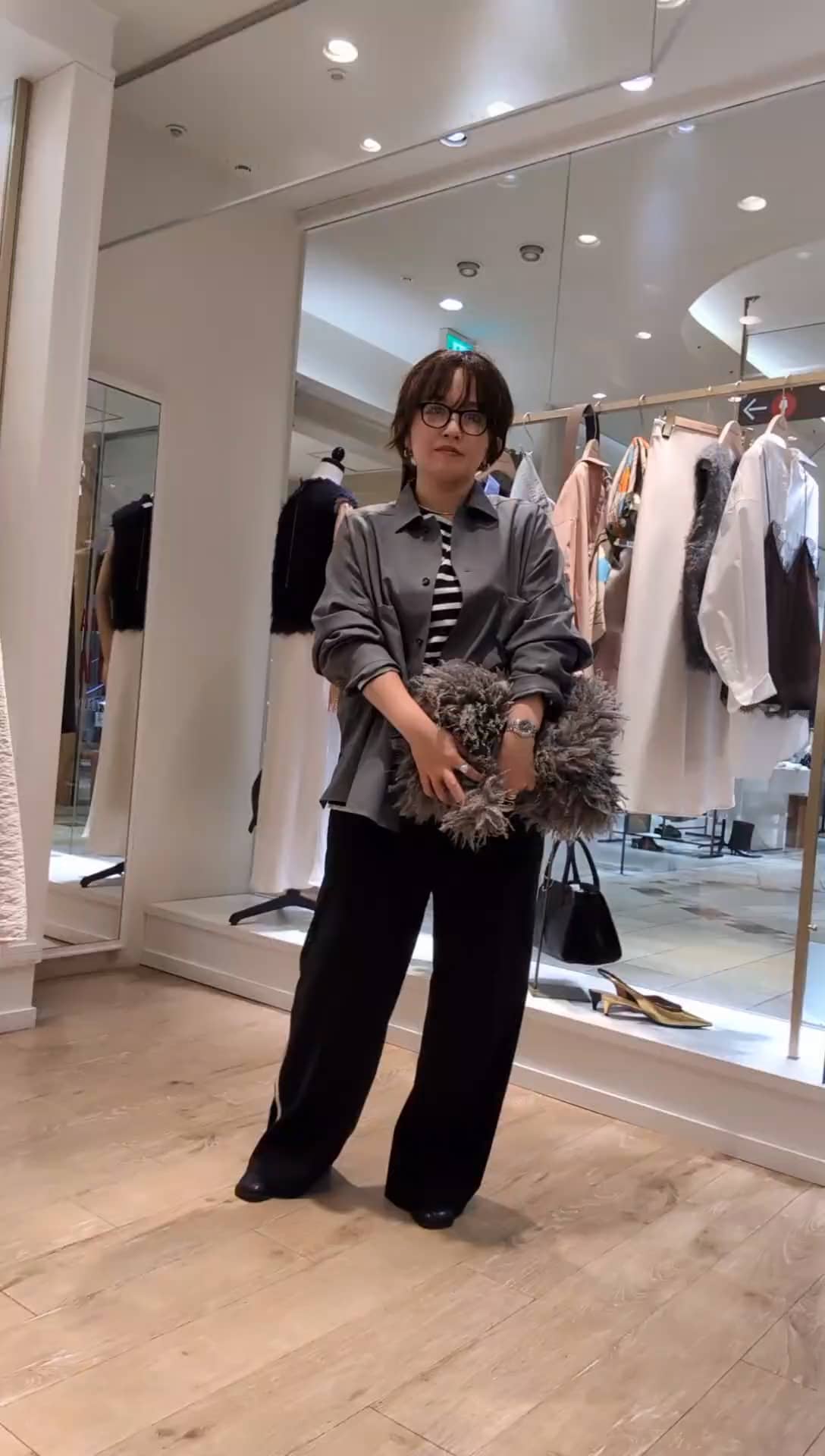 2025.09.19 ビッグシルエットのオープンカラーシャツ サムネイル画像