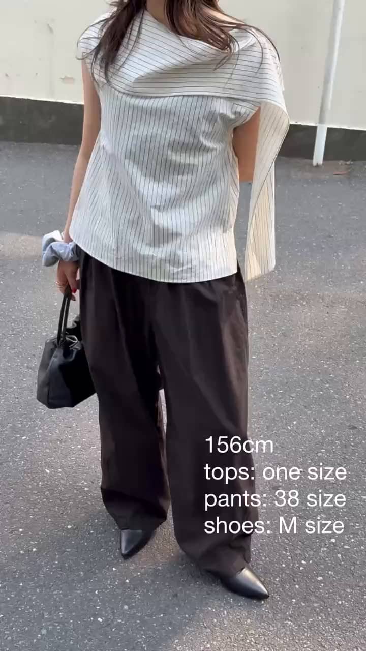 2026.05.18 ストライプブラウスを主役に、モノトーンでまとめた大人モードなスタイリング🐼 サムネイル画像