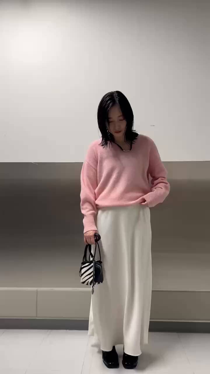 2025.12.10 アルパカ混ニット サムネイル画像