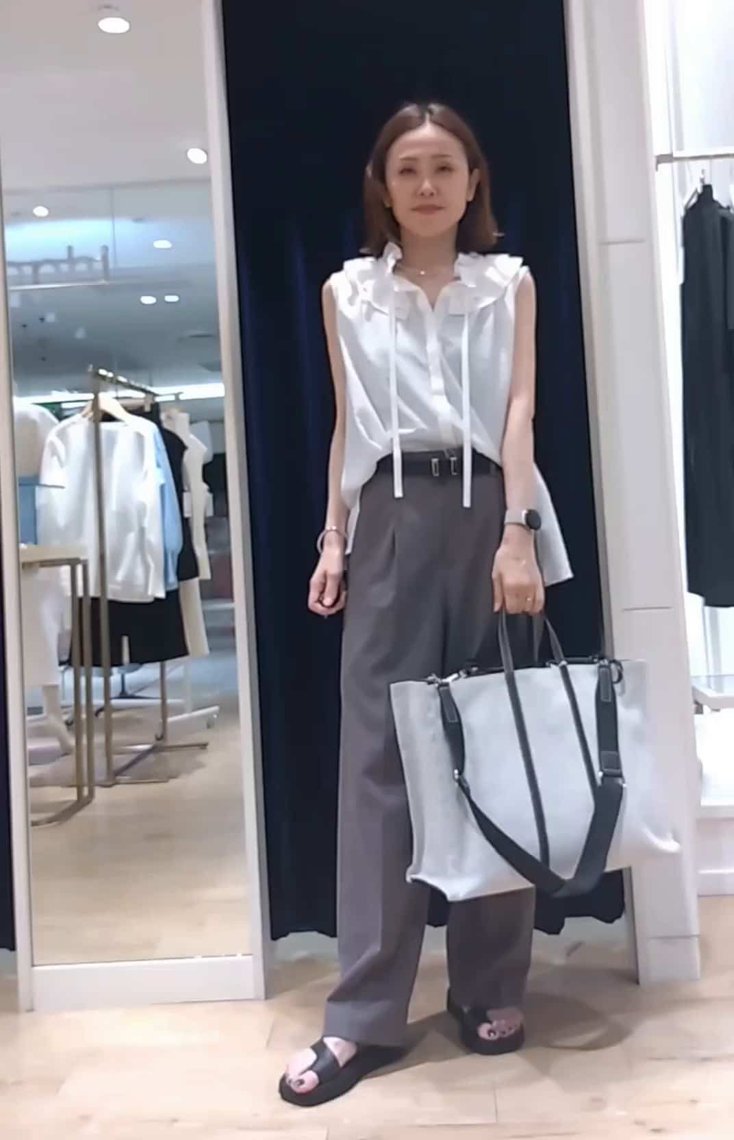 2025.06.14 フリルブラウス&ワイドパンツ サムネイル画像