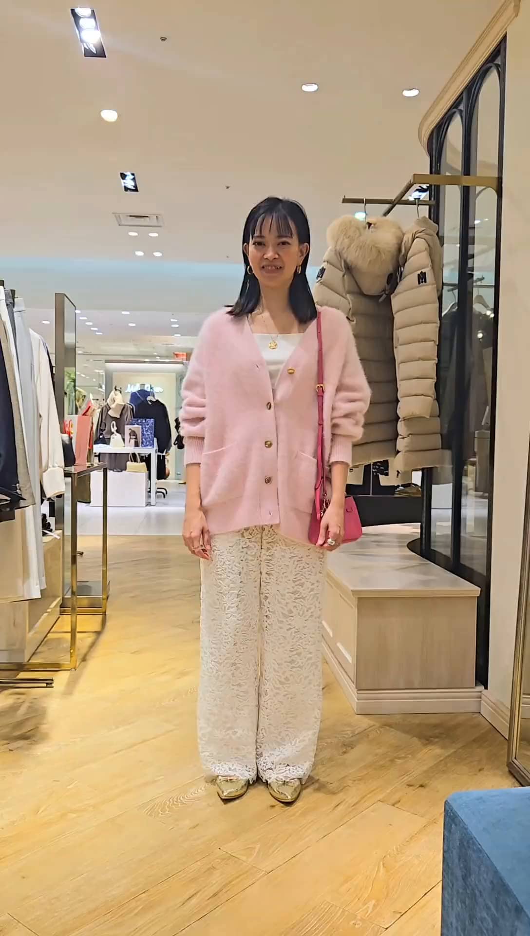 2025.12.22 ご褒美ニットカーディガン🩷 サムネイル画像