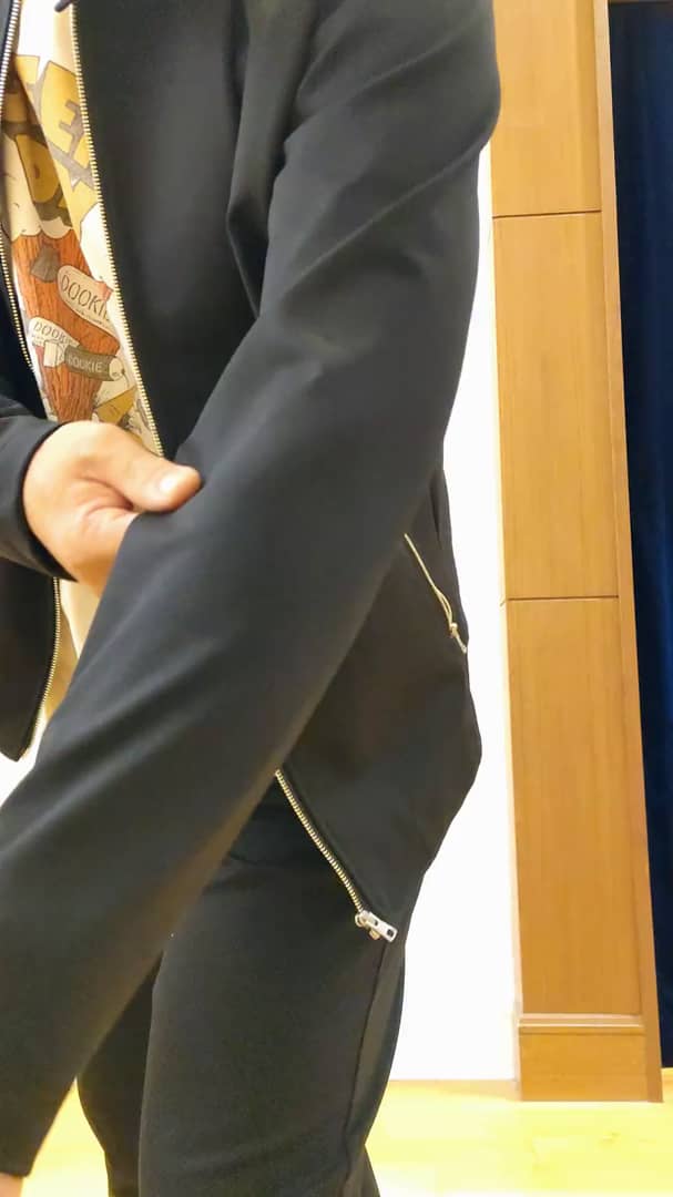 2025.04.15 ライダース　セットアップ サムネイル画像