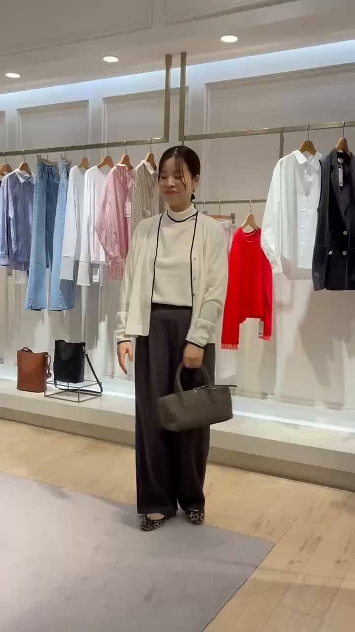 2026.10.09 手洗い可能✨ゆったりＶネックカーディガン サムネイル画像