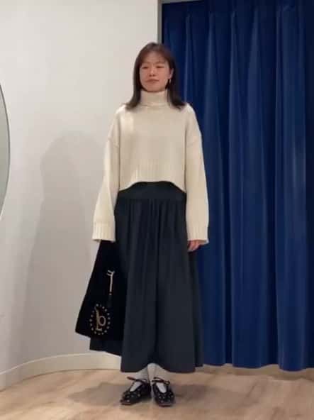 2025.12.14 サイドジップショート丈タートルネック サムネイル画像