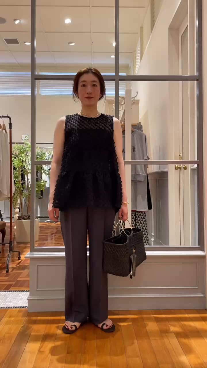 2025.06.07 ドットポンポンブラウス サムネイル画像