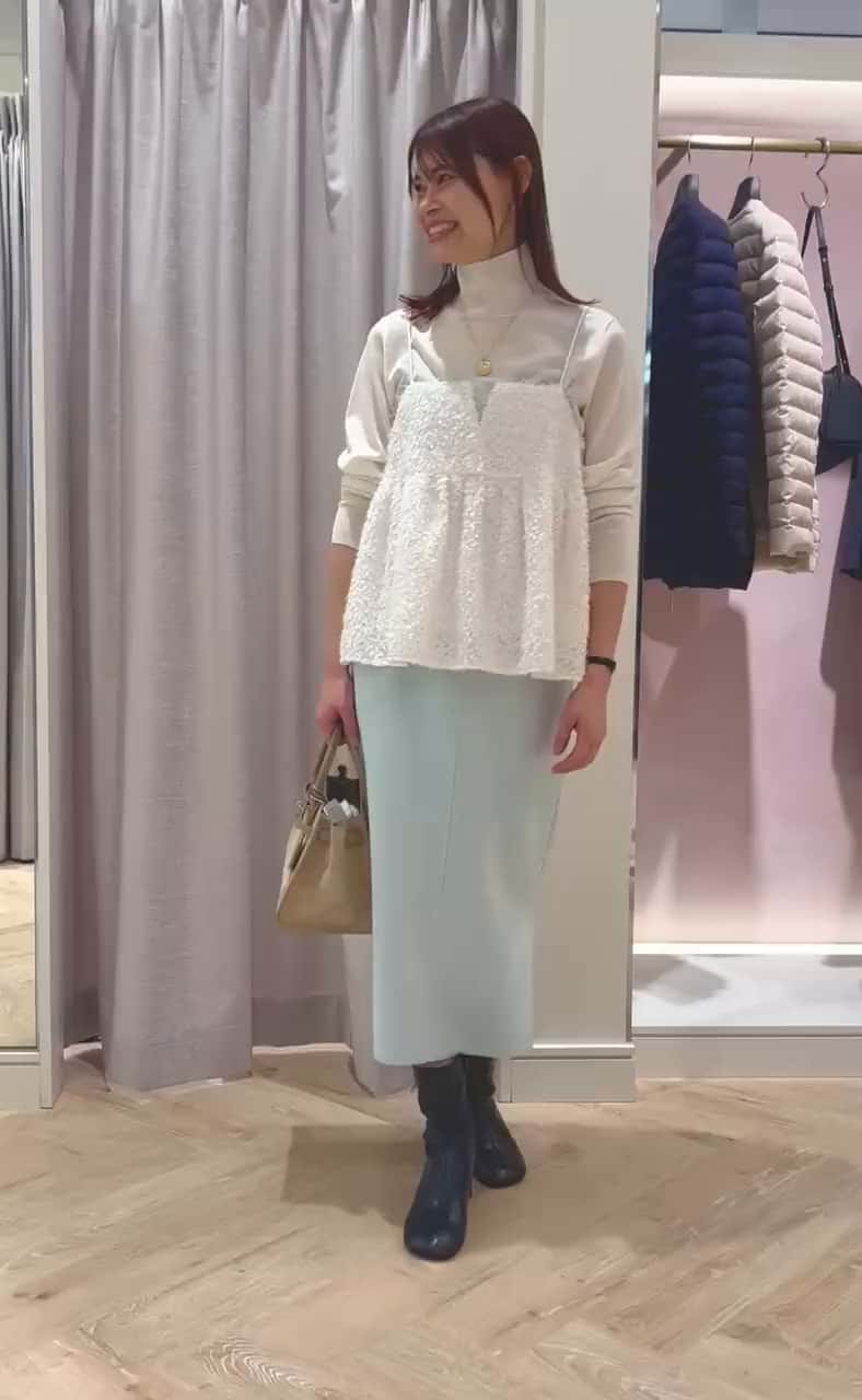 2025.12.23 春先まで着れる華やかアイテム サムネイル画像