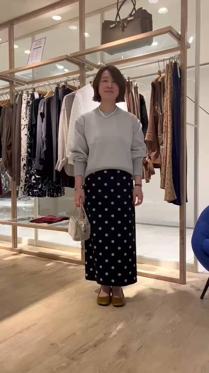 2025.09.26 スウェット×スカートコーデ サムネイル画像