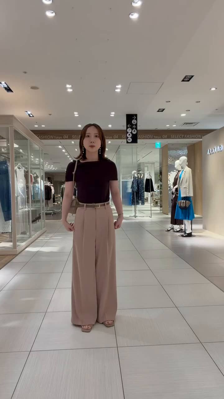 2026.07.02 ブラウン×ピンク　大人可愛いオフショルニット🩷 サムネイル画像