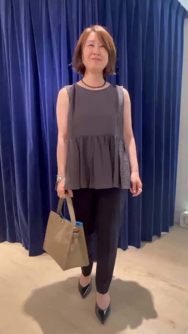 2026.06.24 ぺプラムブラウス×パンツ サムネイル画像