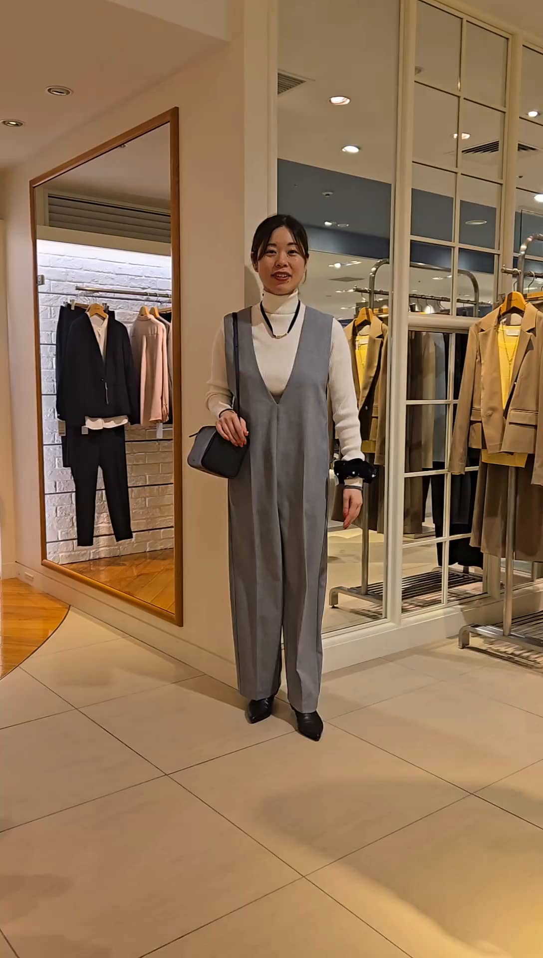 2026.01.29 着まわし抜群のサロペット サムネイル画像