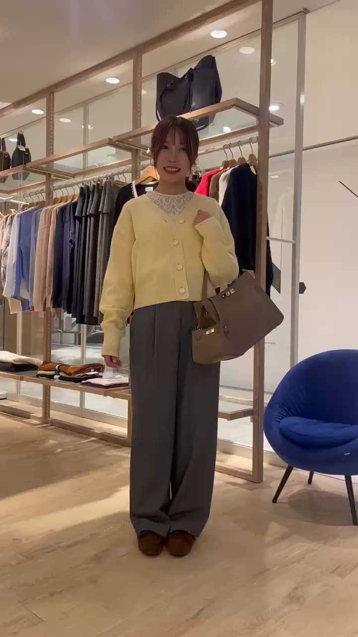 2025.11.22 カーディガン サムネイル画像