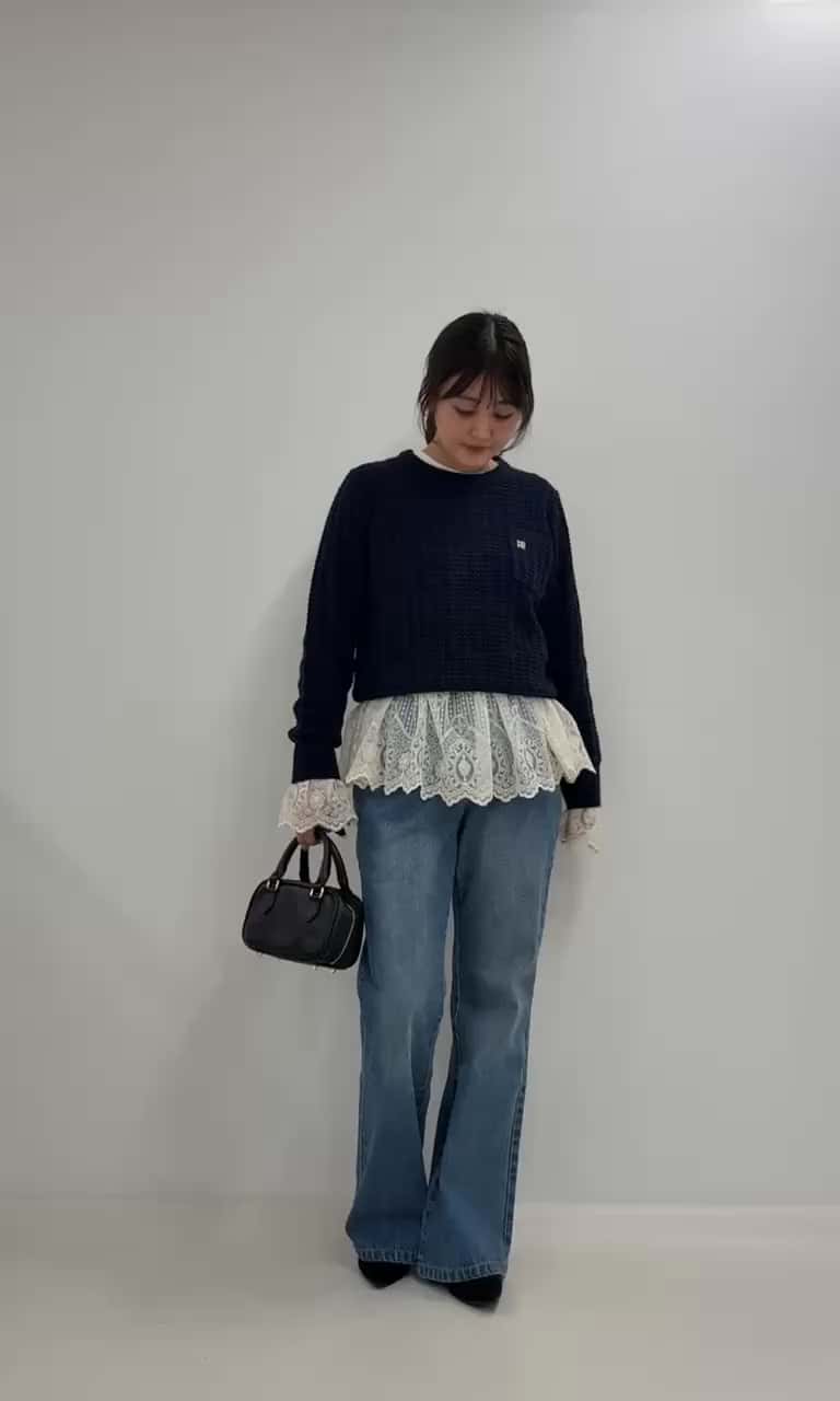 2025.09.30 ケーブルニット×レースで華やぎカジュアル サムネイル画像