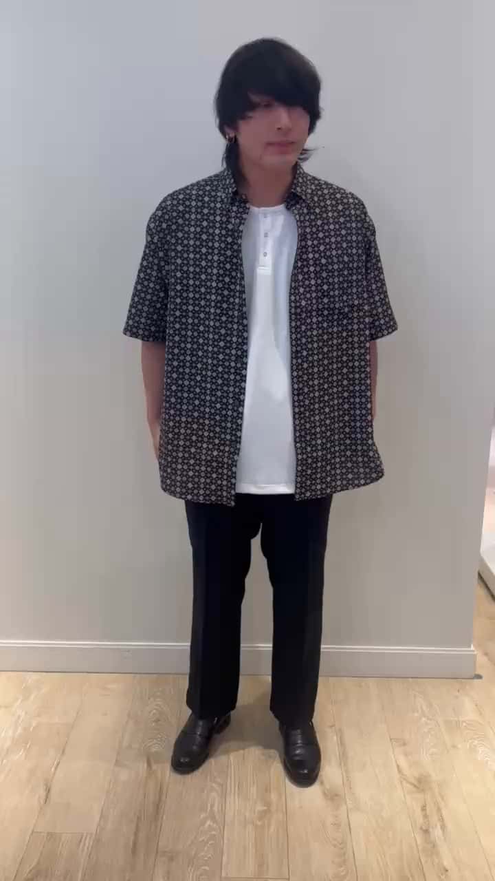 2025.07.10 夏らしい柄シャツコーデ サムネイル画像
