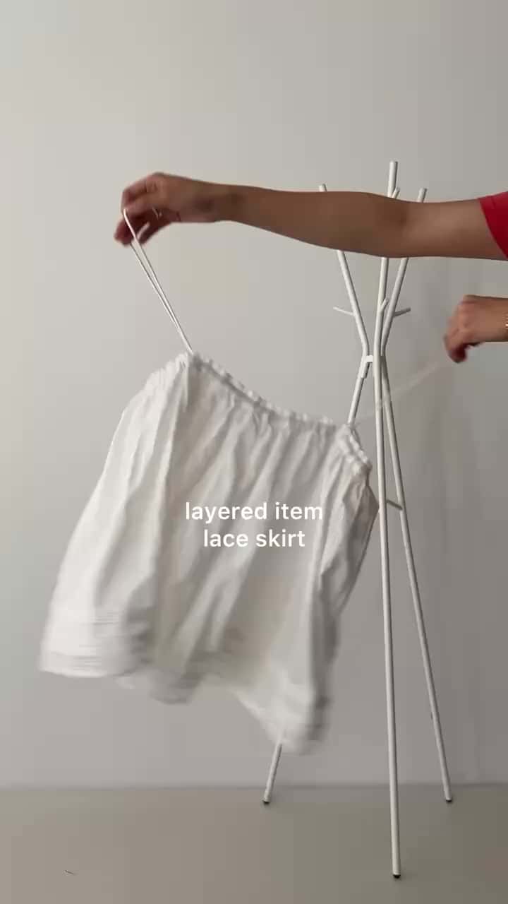 2025.08.25 \ 差し色レイヤードコーデ / サムネイル画像