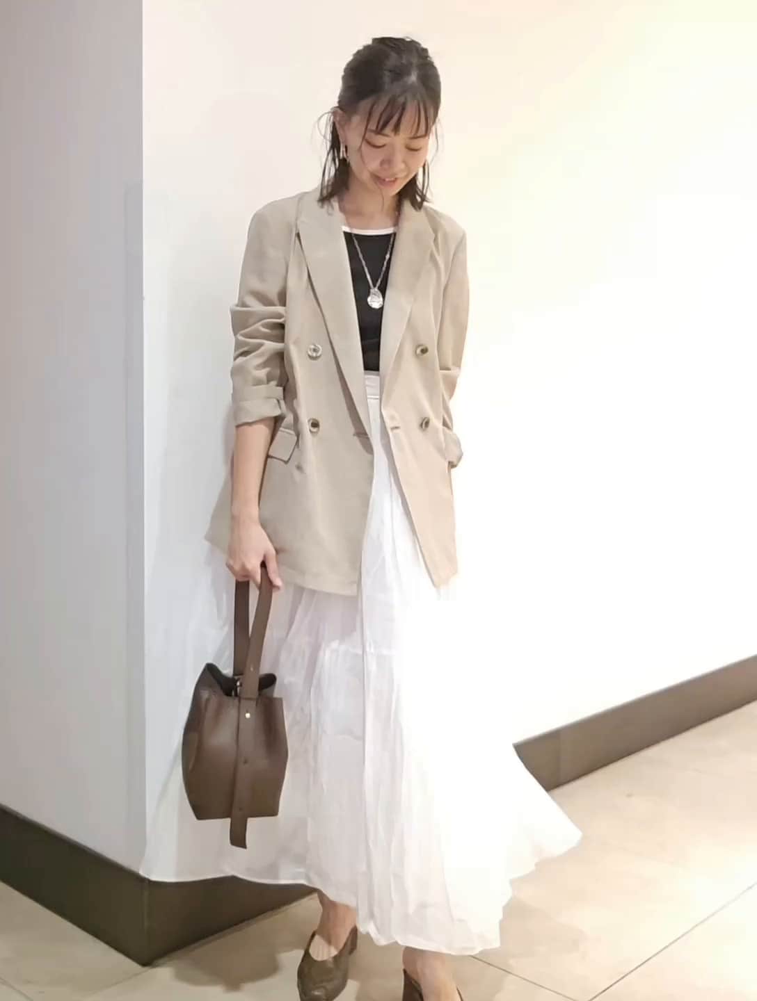 2025.08.21 【 MARILYN  MOON 】シアースターチコットンギャザースカート🤍 サムネイル画像