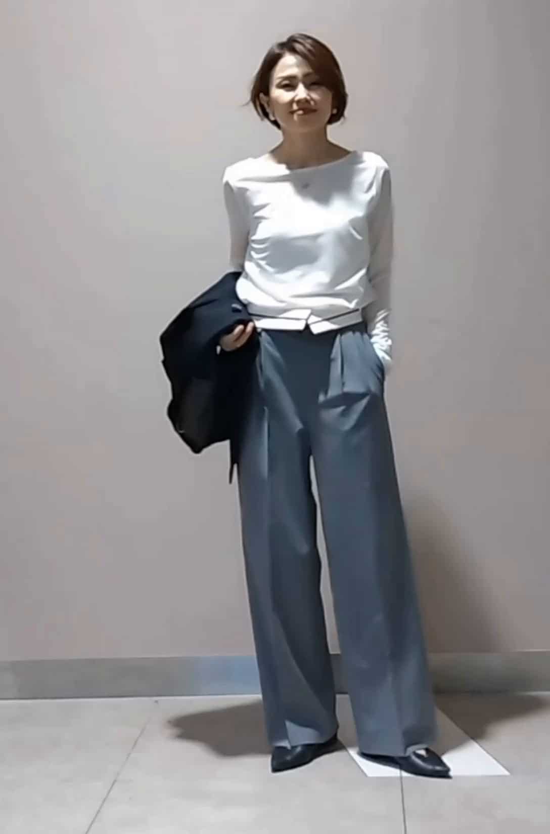 2024.08.18 ベロアトップス＆ワイドパンツ サムネイル画像