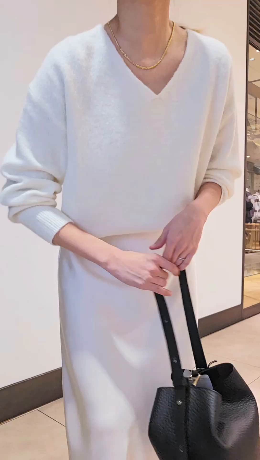 2026.01.15 裾レーススカート🤍 サムネイル画像