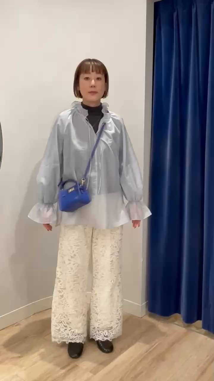 2025.12.20 シアーブラウスとレースパンツコーデ サムネイル画像