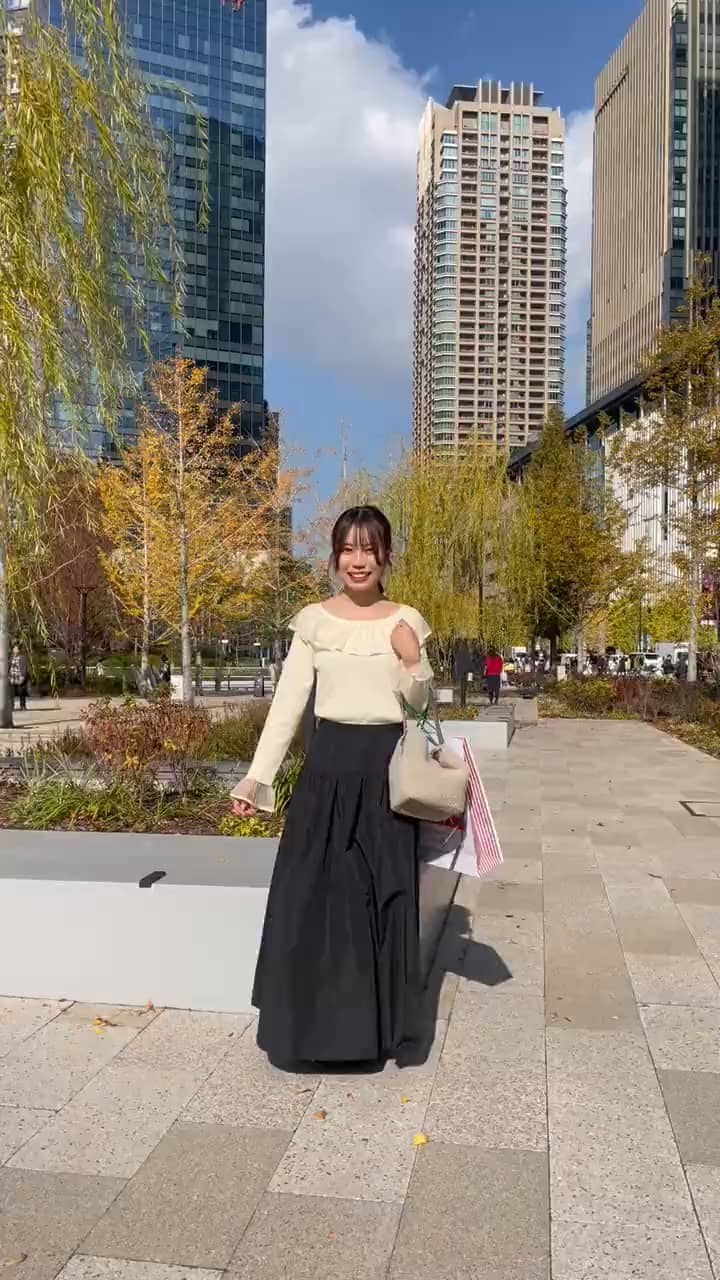 2025.11.22 ボリュームたっぷりスカート💖 サムネイル画像