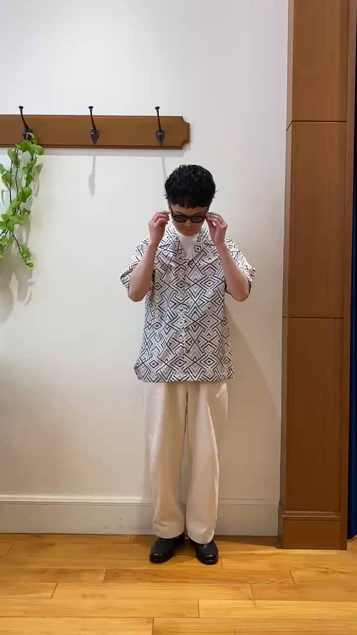 2025.04.30 【夏にマストな大人柄シャツ】 サムネイル画像