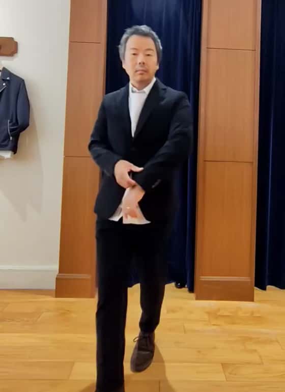 2025.10.14 コーデュロイセットアップをビジネスカジュアル向けにコーディネートしました。 サムネイル画像