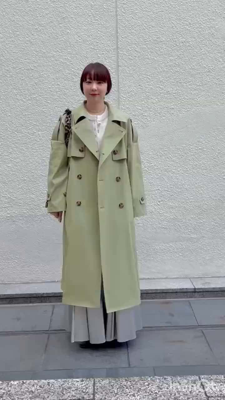 2026.02.08 トレンチ×メタリックスカート サムネイル画像