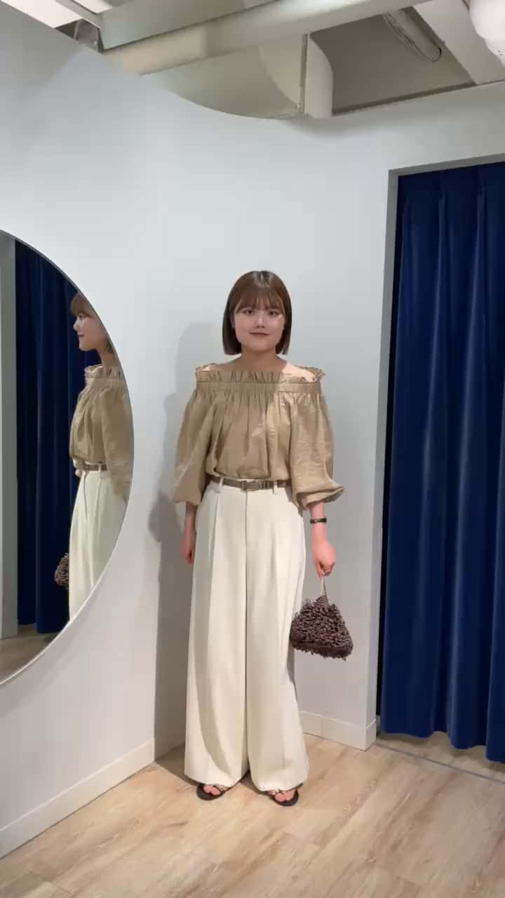 2026.05.14 オフショルブラウスコーデ サムネイル画像