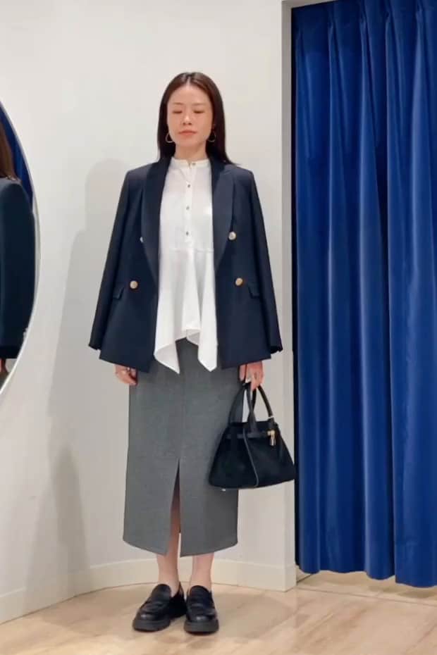 2025.10.18 紺ブレコーデ サムネイル画像