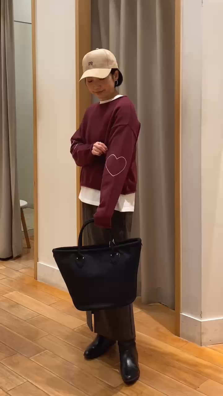 2025.11.09 さりげなくハート！大人カジュアルコーデ！ サムネイル画像