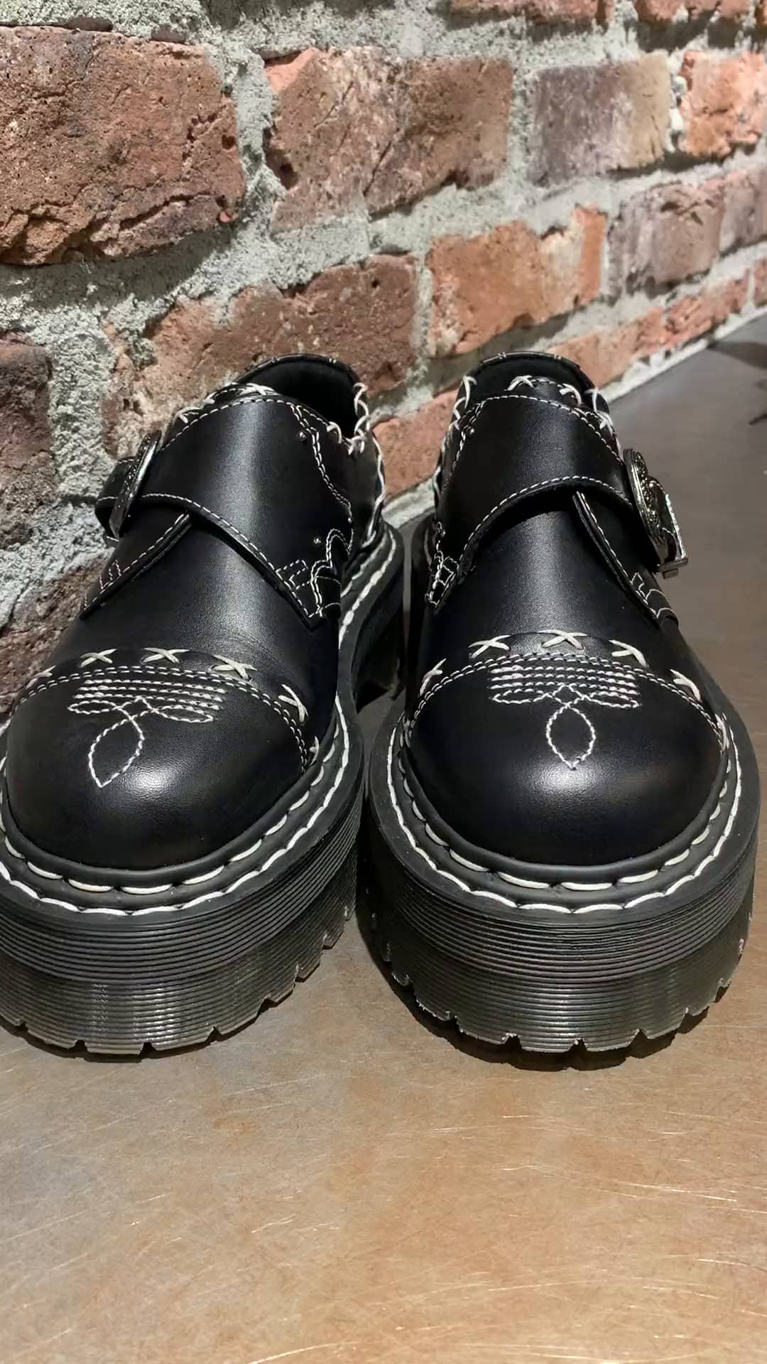 ドクターマーチン公式オンラインショップ｜Dr.Martens