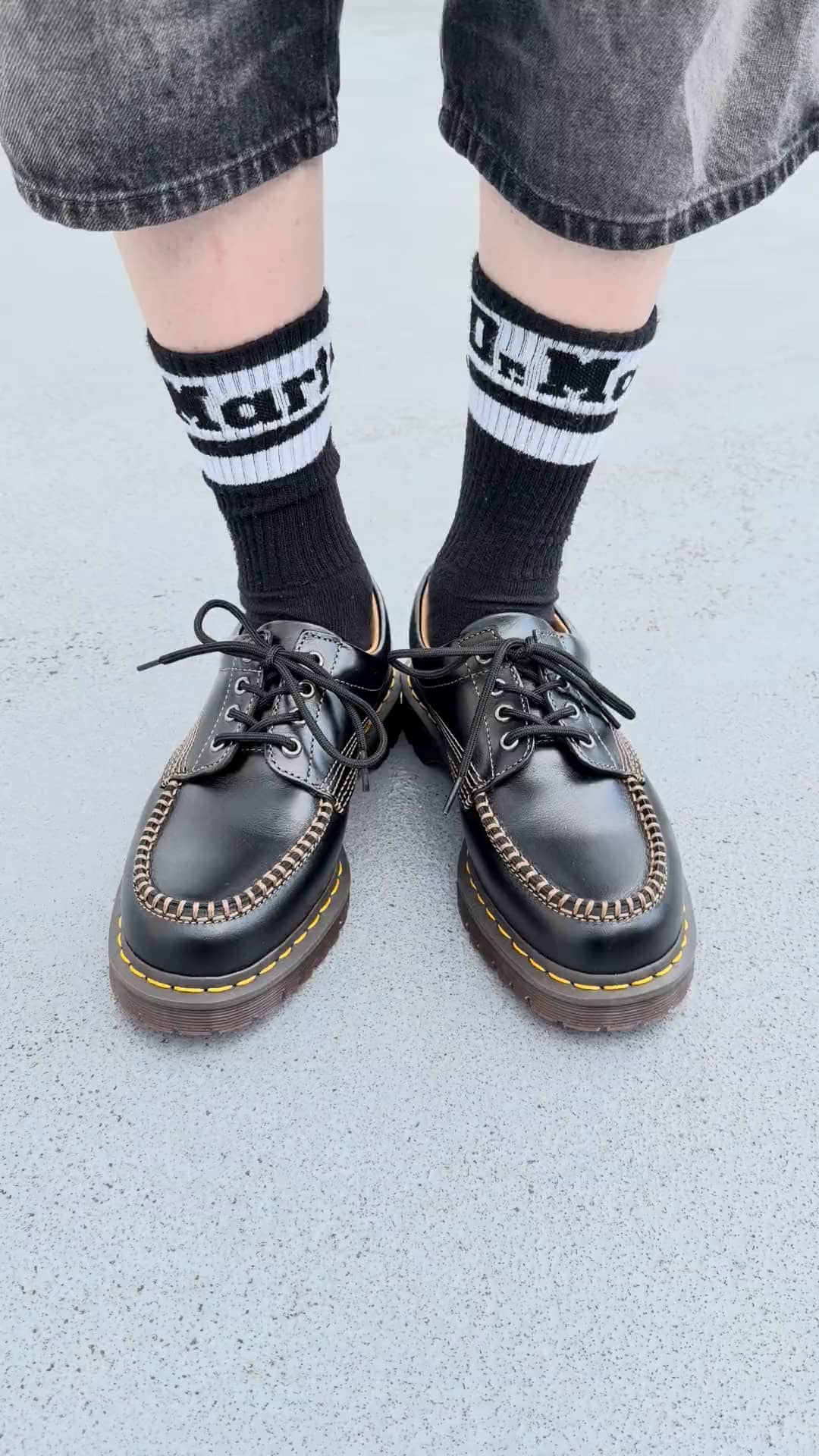 RON.