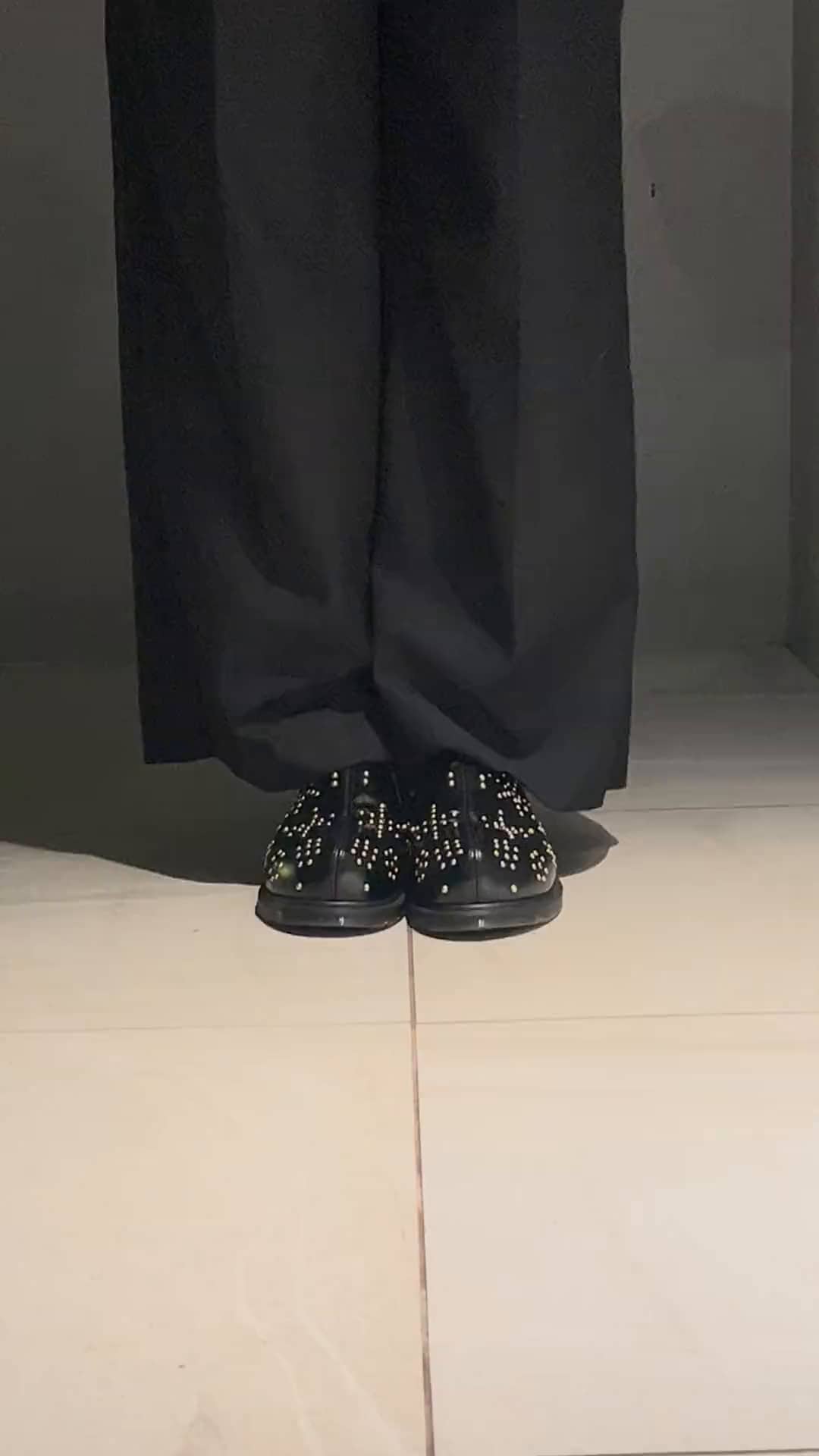Mon