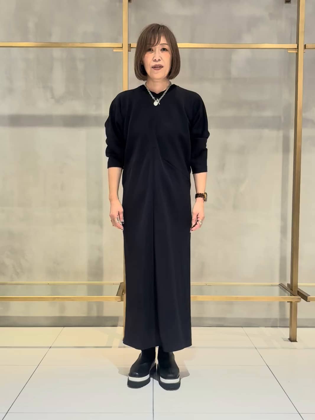 KURAのスタイリング